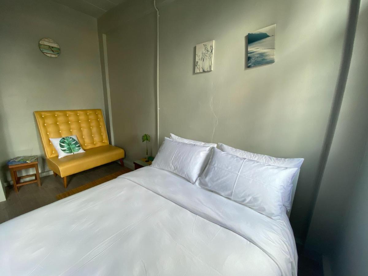 Bangpho Story Hostel Bangkok Exterior photo